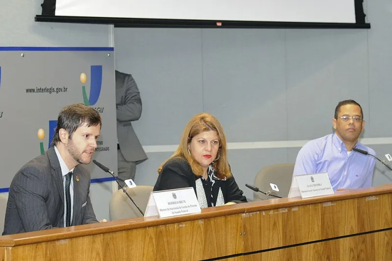 Sem diploma, com certificado: os cargos de entrada em TI que mais contratam em Brasília